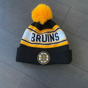 Bruins winter hat